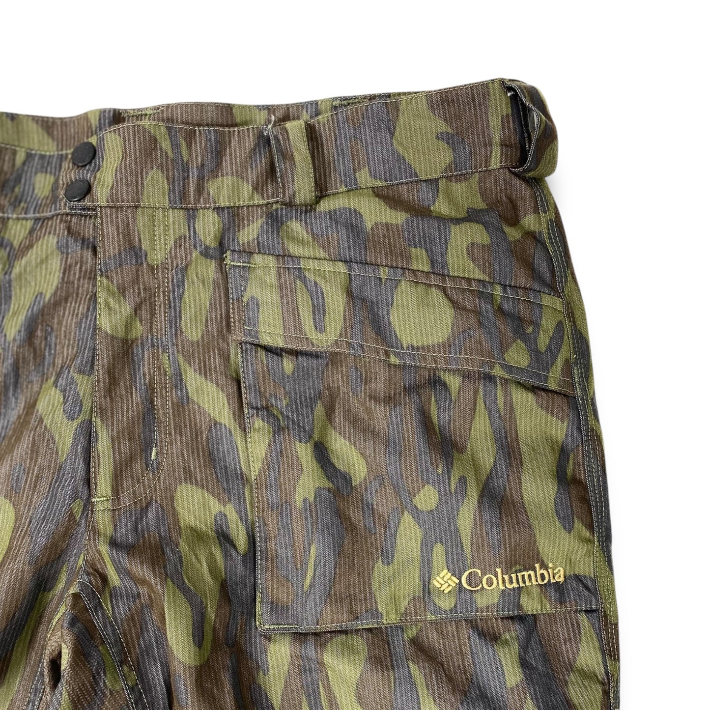 00s Columbia Camo Snowboard Pant