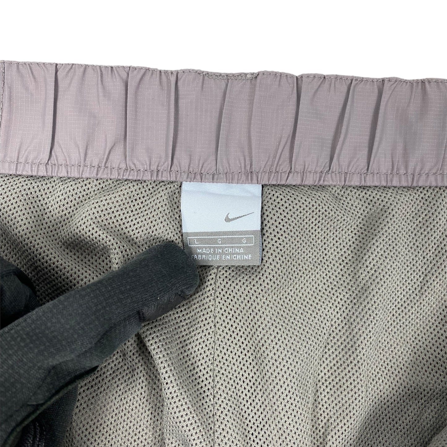 00S NIKE NYLON PANTS