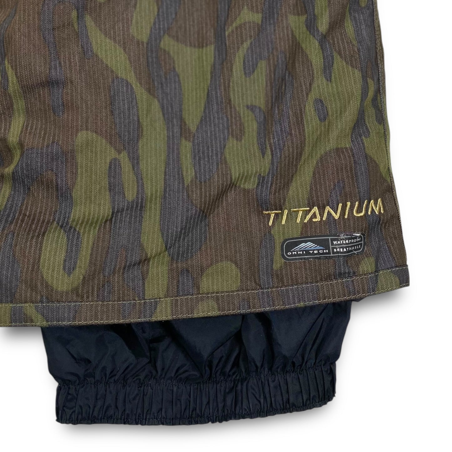 00s Columbia Camo Snowboard Pant