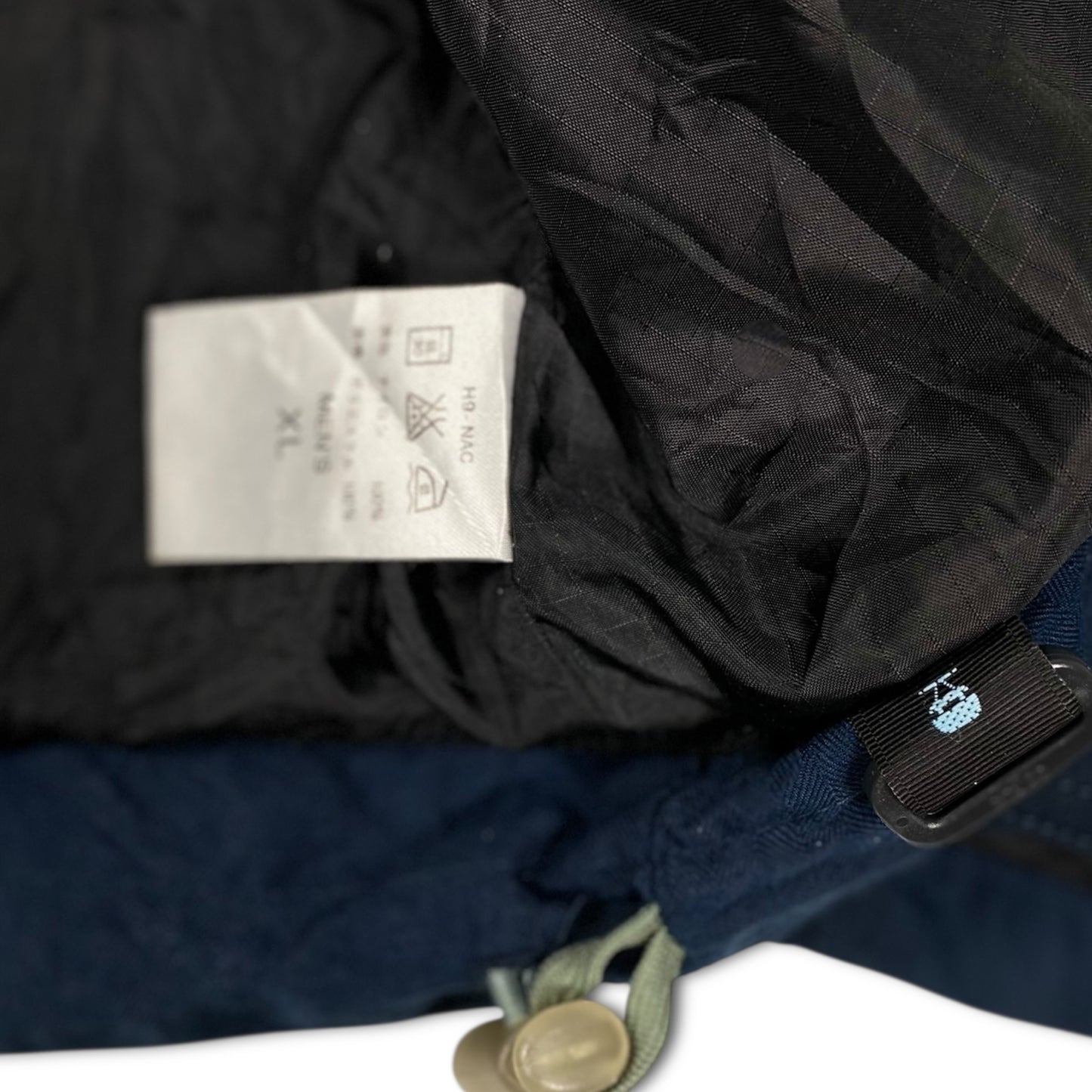 90s tech Nike Acg Jacket