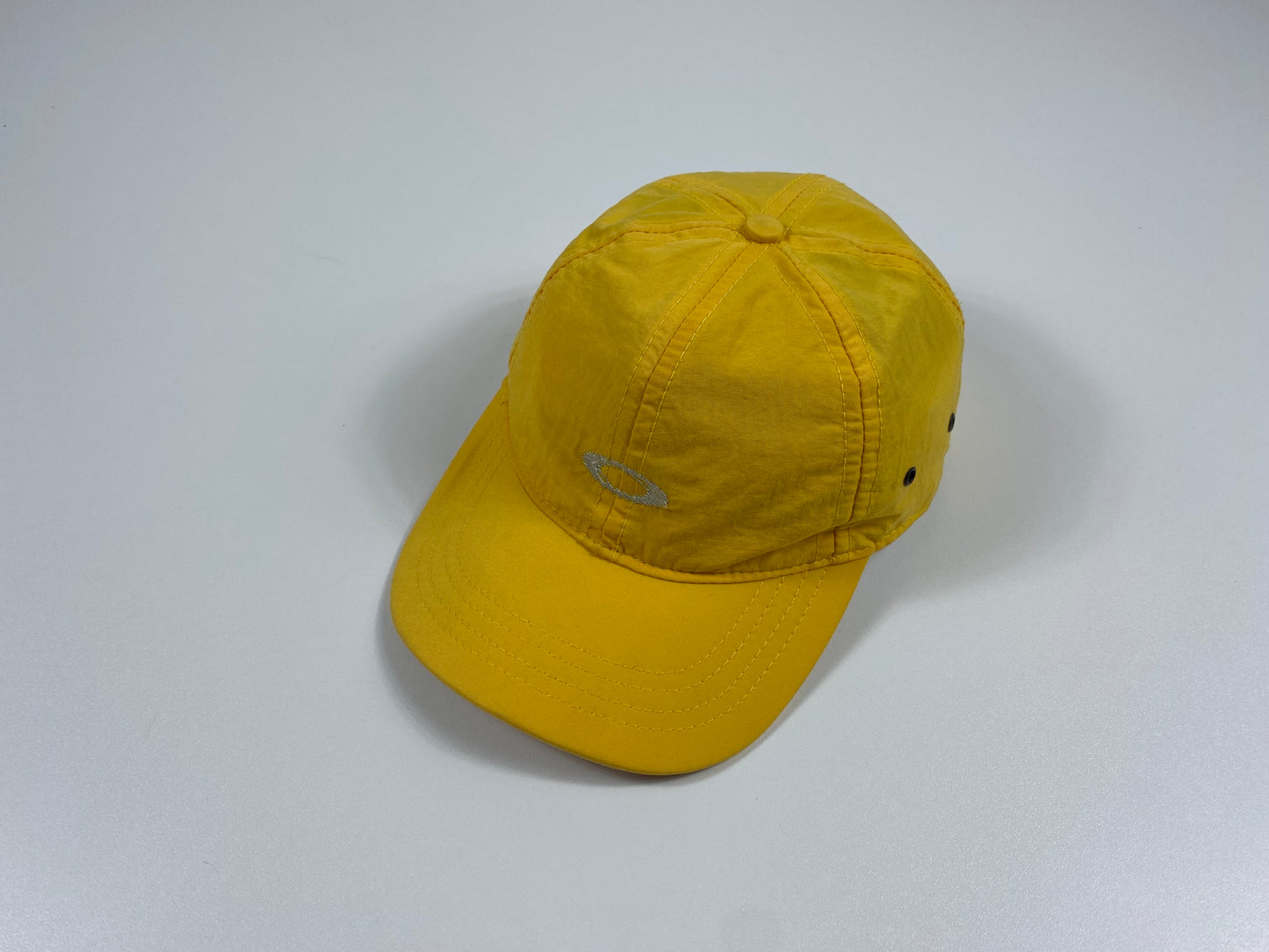 Oakley 90s' Nylon Cap full color yellow software tag