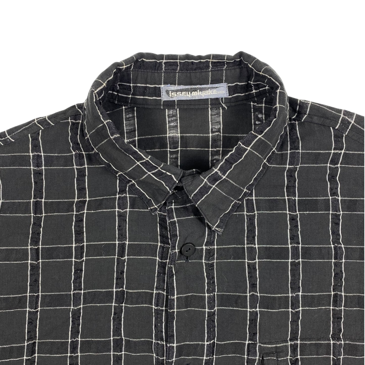 ISSEY MIYAKE MEN 
Scratch pattern