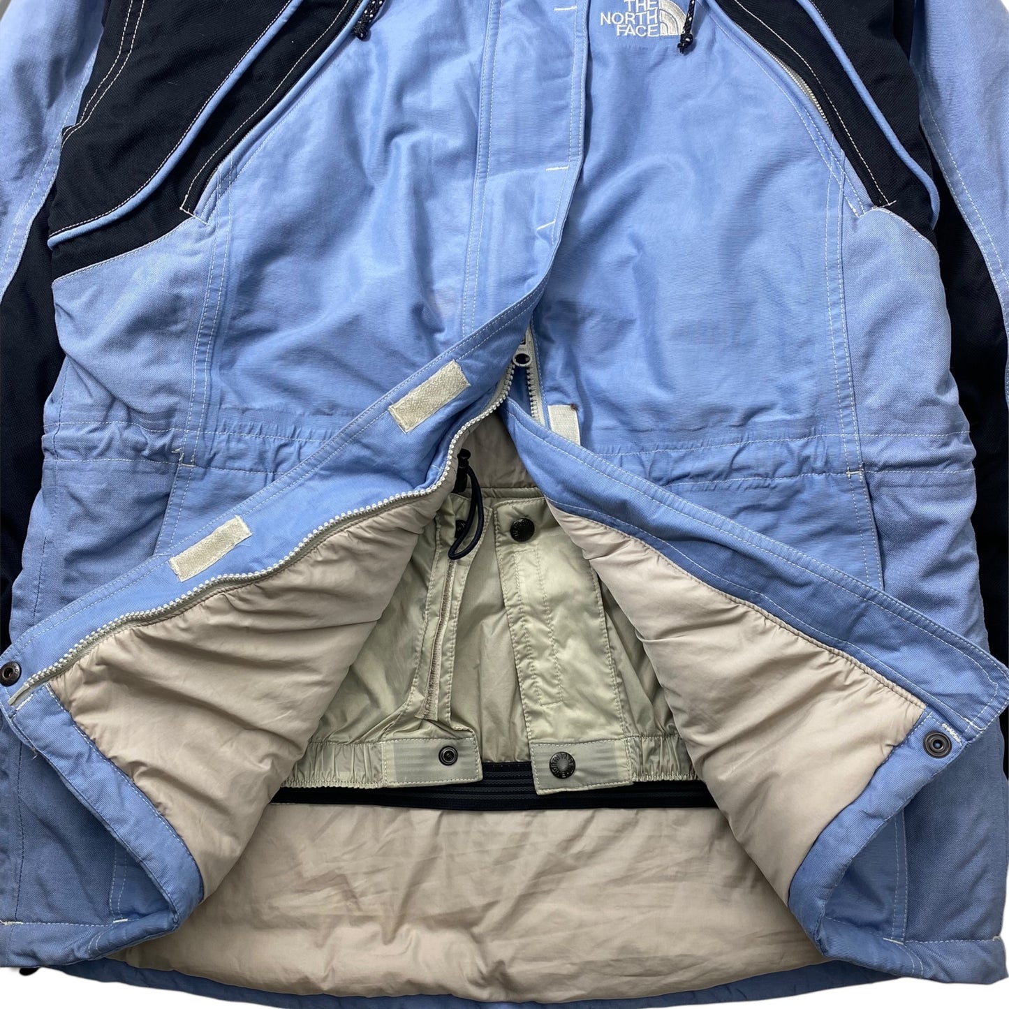 The North Face 90s