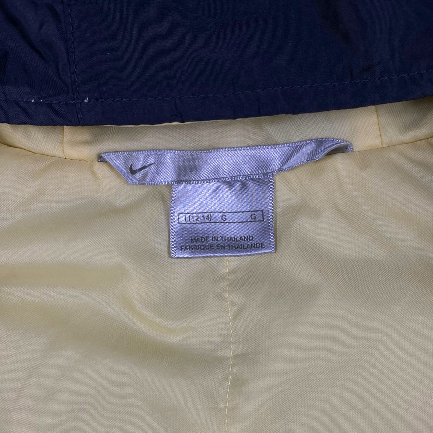 Nike Fall 2000 3-d Concealed Flap Pocket Jacket