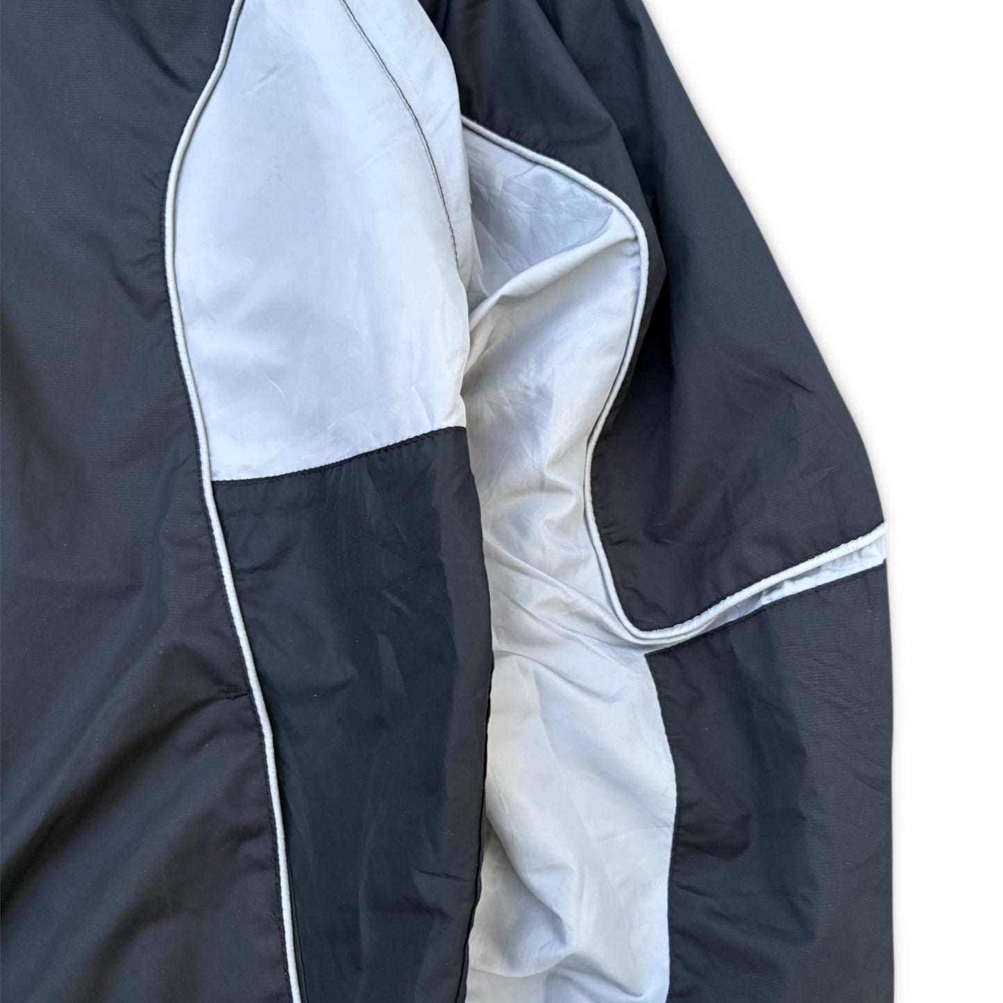 00s Black Nike Shox Logo Center Jacket