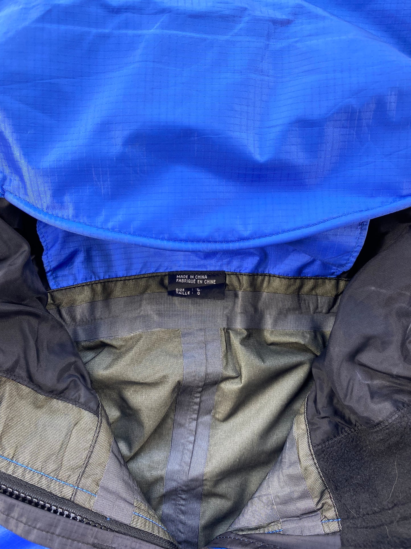 Vintage Mountain Hardwear Conduit Waterproof Ski Jacket